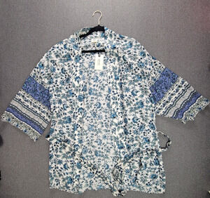 Good Hart Duster Womens XS S Ivory Blue Floral Kimono Cardigan Beachy